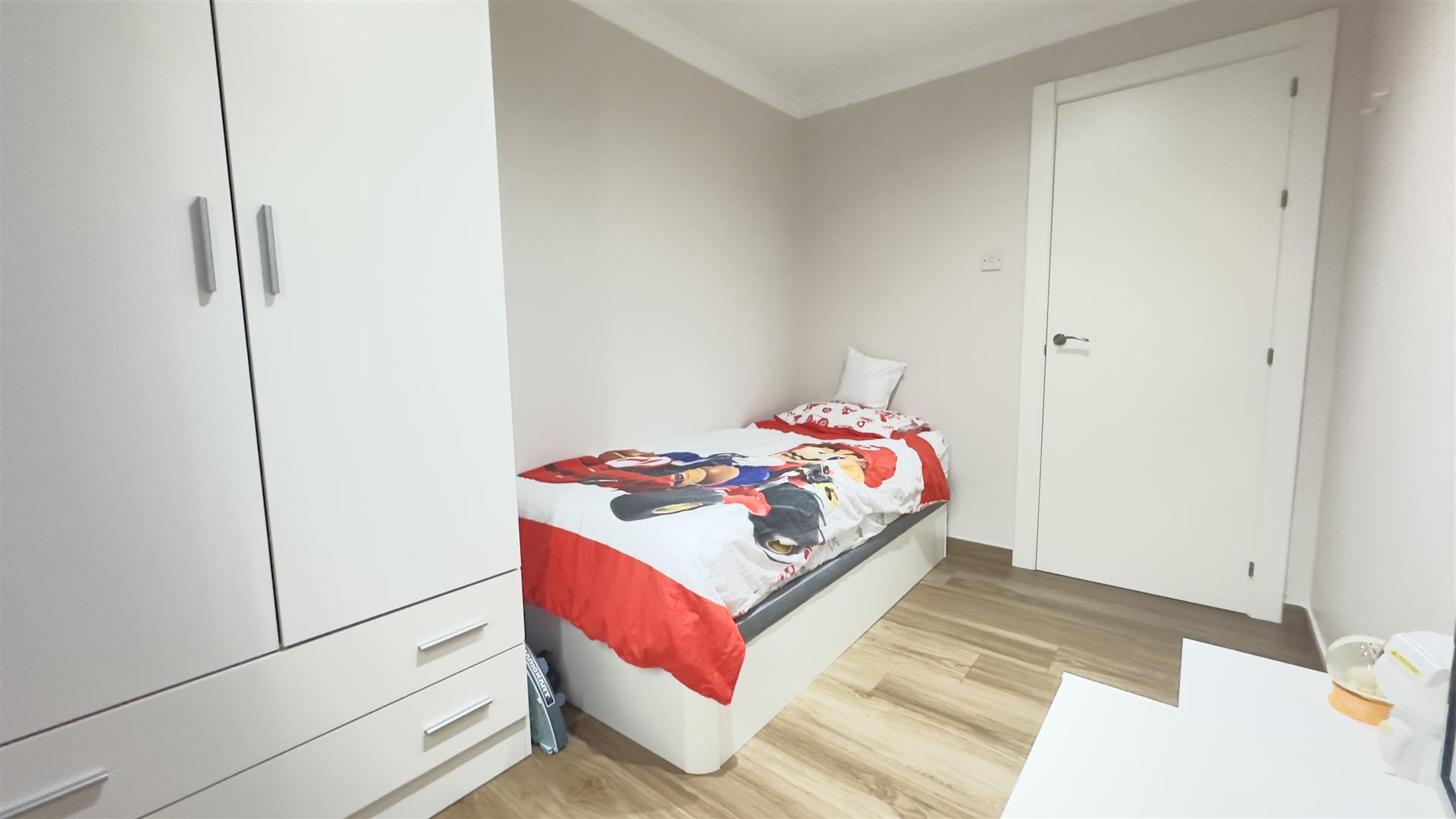 Image of Apartment - 3 Bedrooms - 1 Bathrooms for Sale in Waterport Terraces-Gibraltar, Image 10
